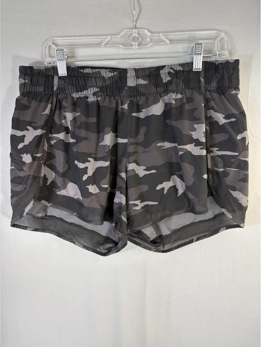 Athleta Running Shorts Womens Medium Camo Lined Zip Pocket Athletic Gym